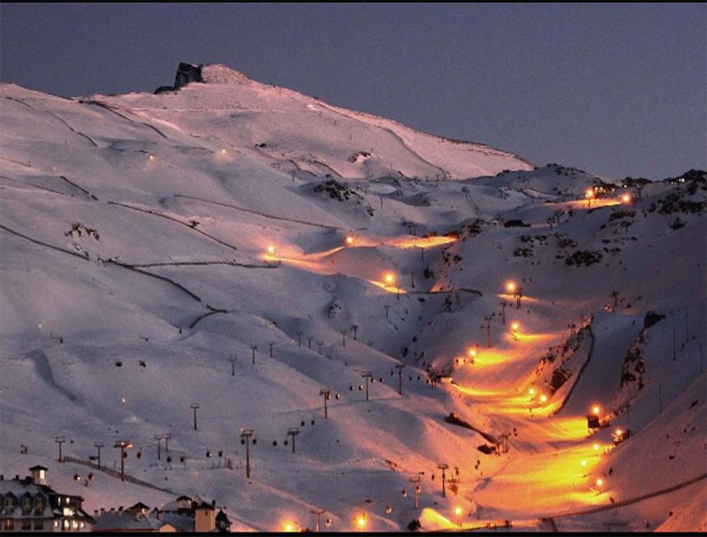 Chalet Los Abetos Asn Sierra Nevada Esterno foto